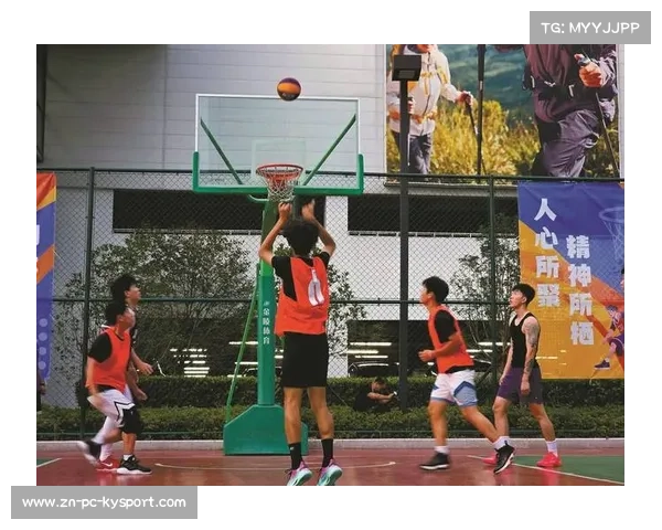 湘潭嗨BA篮球赛点燃夜经济热潮 62支草根球队激战吸引百万观众